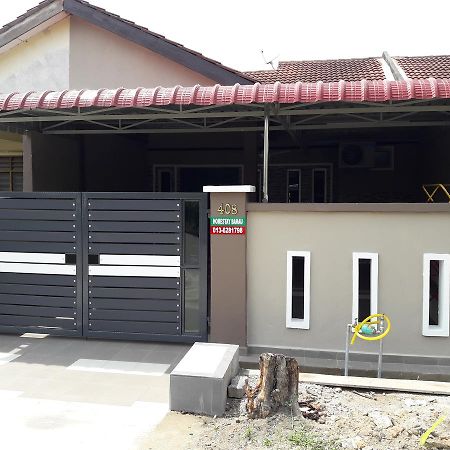 Homestay Bahau Jempol Exterior foto