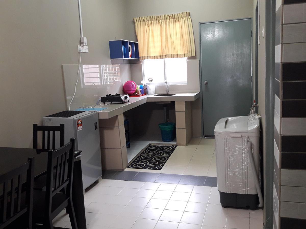 Homestay Bahau Jempol Exterior foto